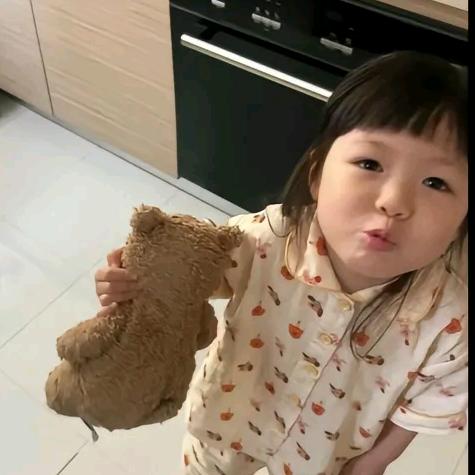 -聆婷.