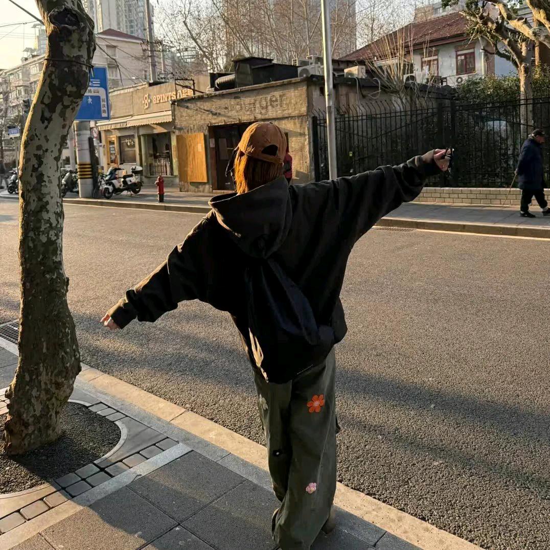 Meet.🛵