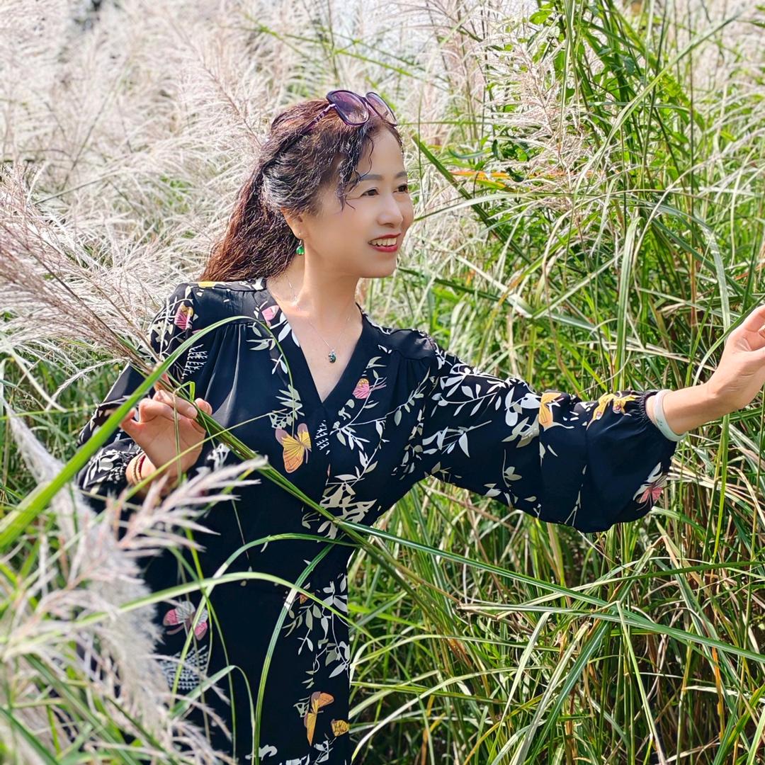 曼曼💃🌹🍒