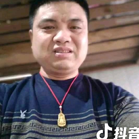 酒仙平凡江西樟树主播