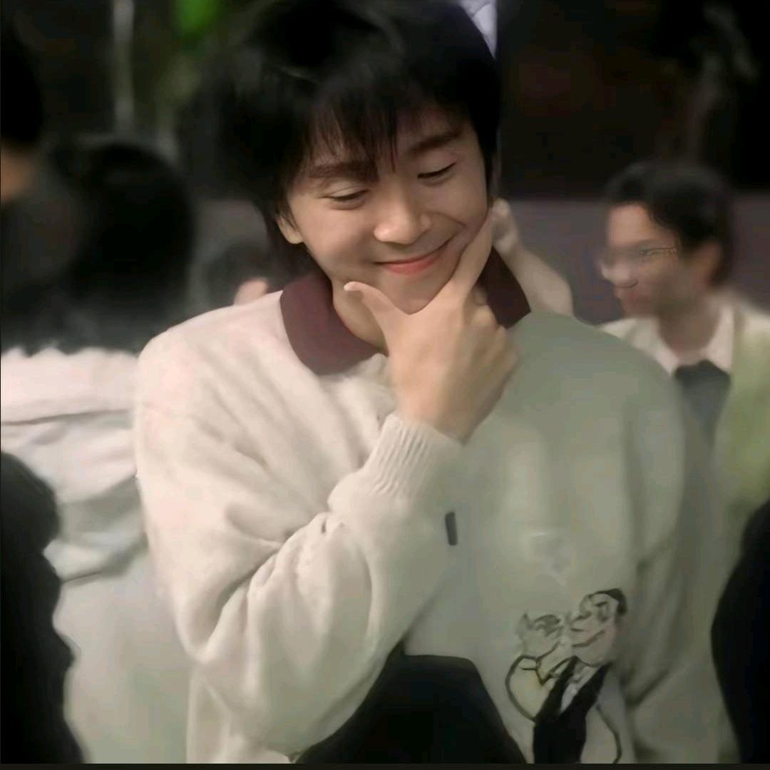 子轩（弹幕游戏直播）