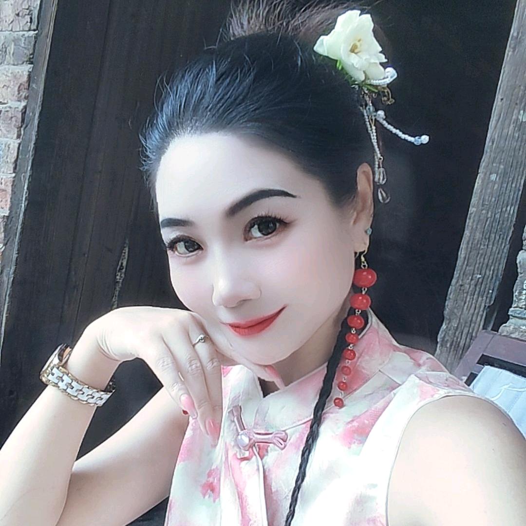 爱跳舞的小芳