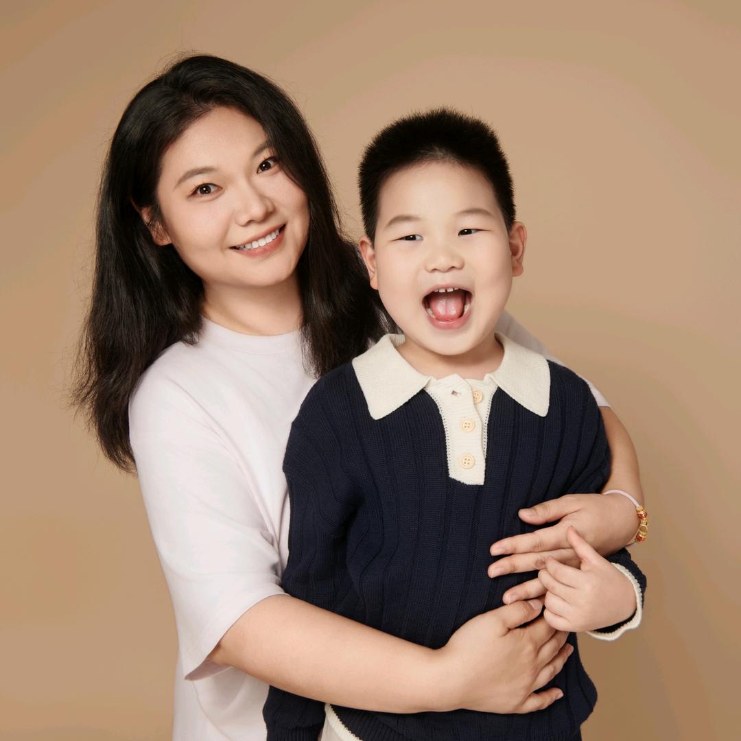^o^郭啰啰嗦嗦静^o^