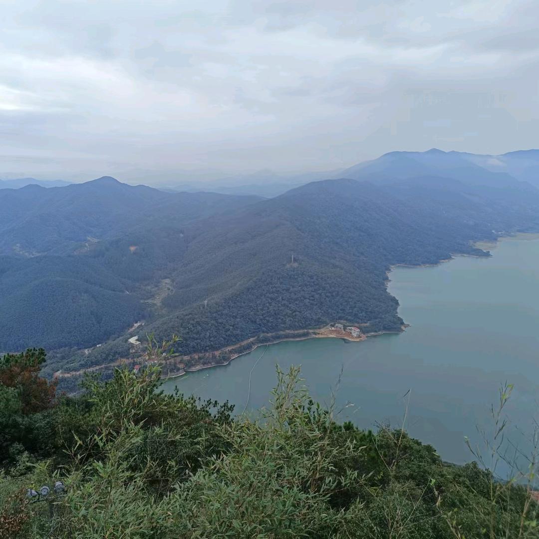 🚬Չᐝ踏雪ཫ༘凌云࿐