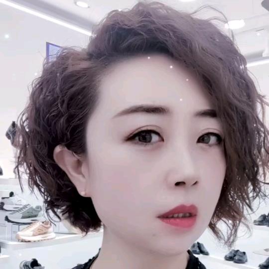 漯河市舞阳县伊姣露百货店（个体工商户）