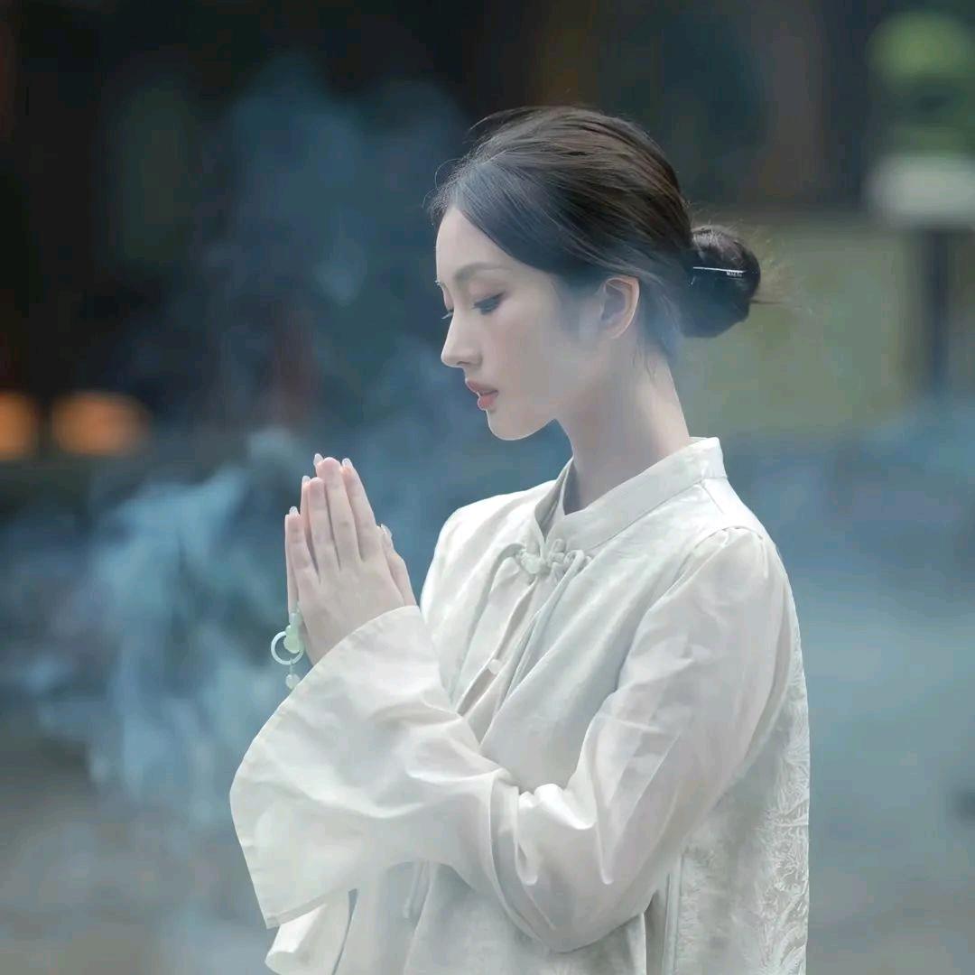 被抛弃的母子(捡荒者)