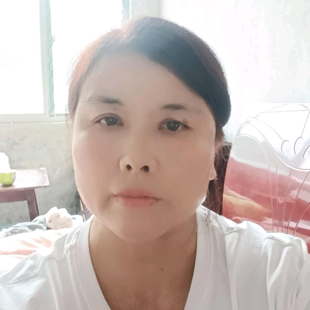 单亲妈妈艳艳