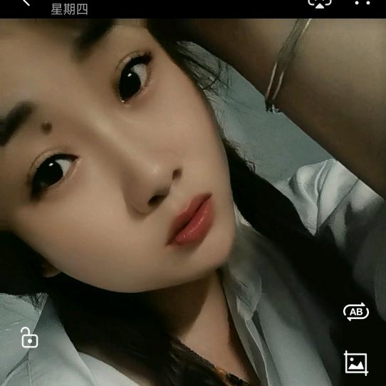 亚
