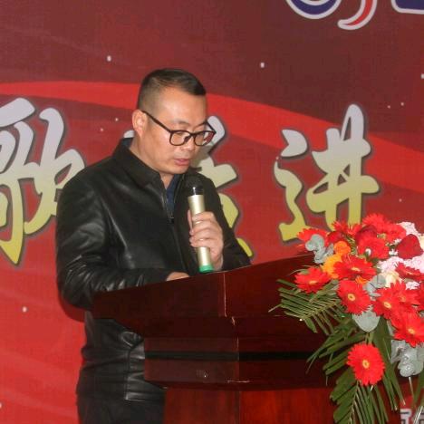 奧斯卡WONG Tak- lung