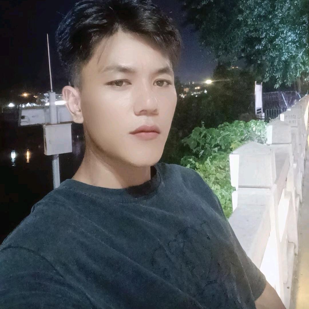 一个W