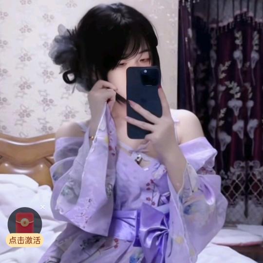 水水 一个人