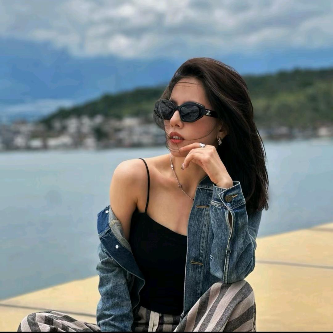 魏老板私服时尚穿搭