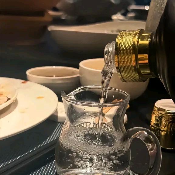 🌈🍺🍵🚬 赢麻了