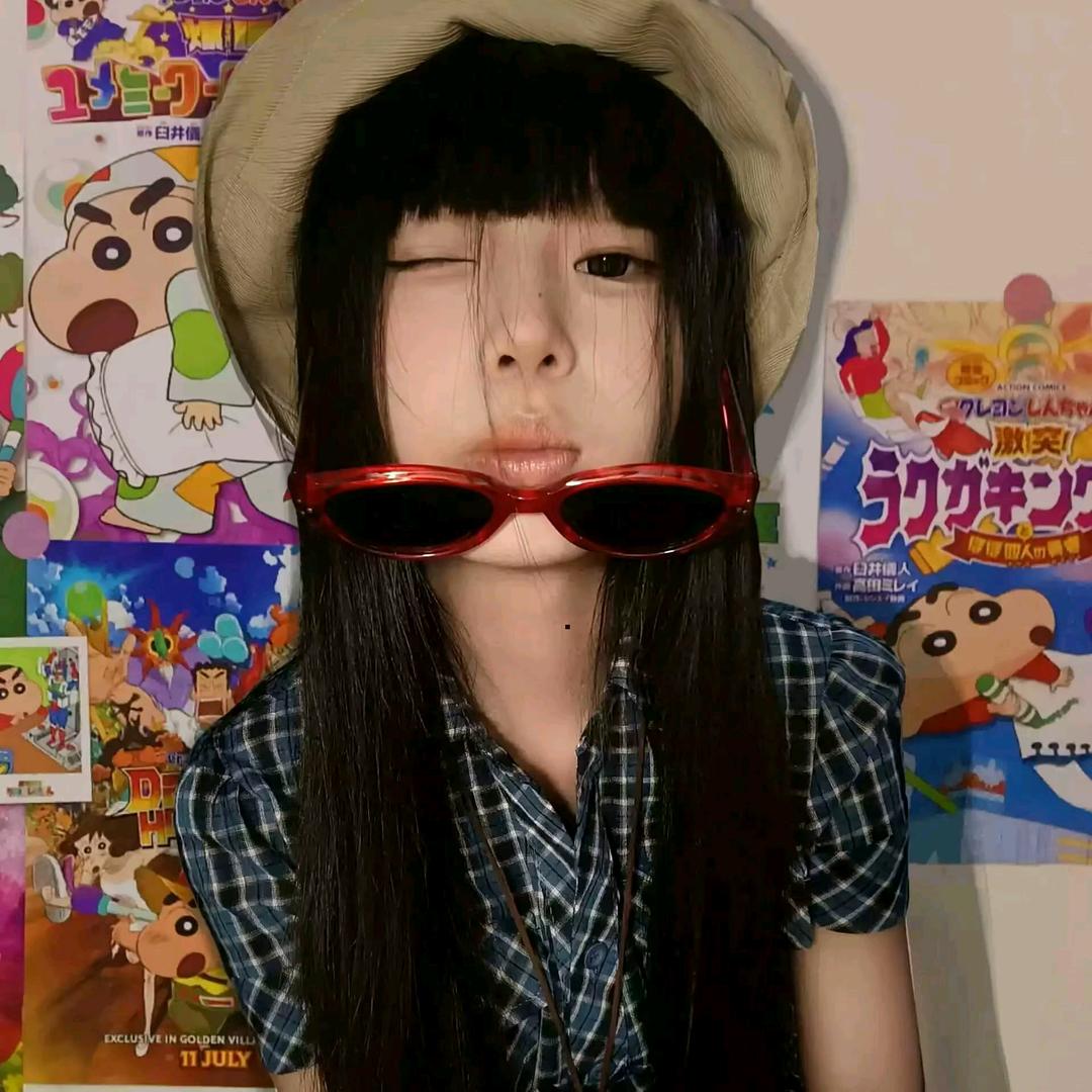 璐璐酱(៸៸᳐⦁⩊⦁៸៸᳐ )੭