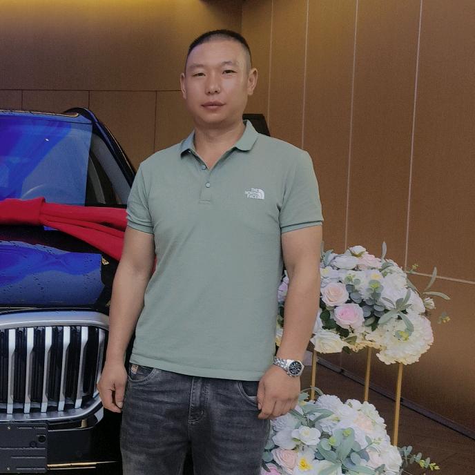 我是专业承包木摸和内架的，欢迎各位老板