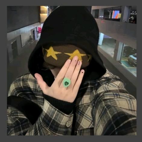 被出轨的无能的丈夫