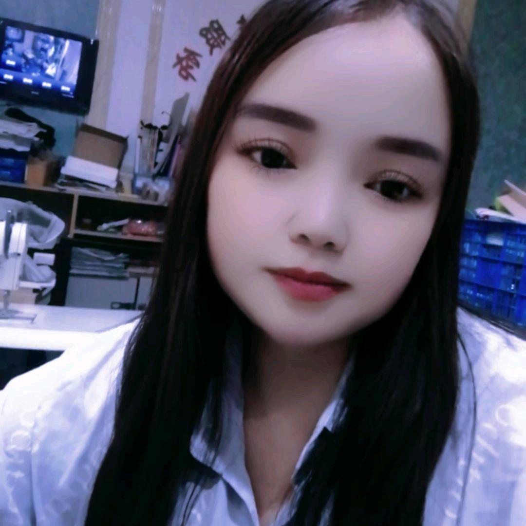 星缘鸟布依服饰