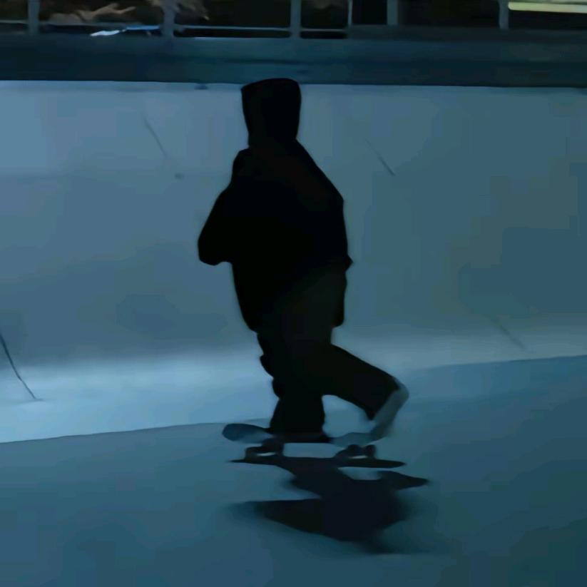 精神状态堪忧的冰美式