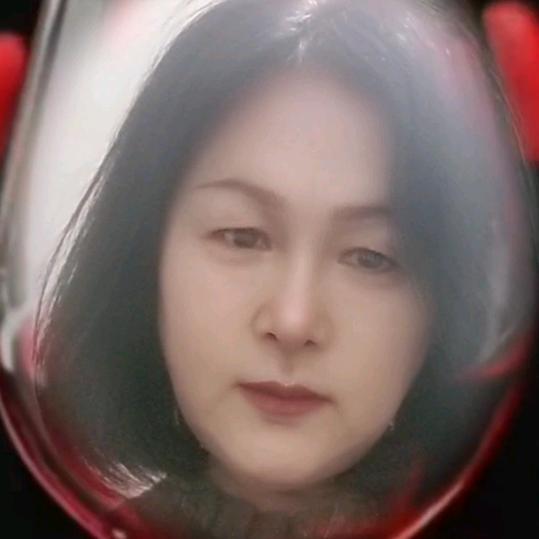 女人像花儿一样