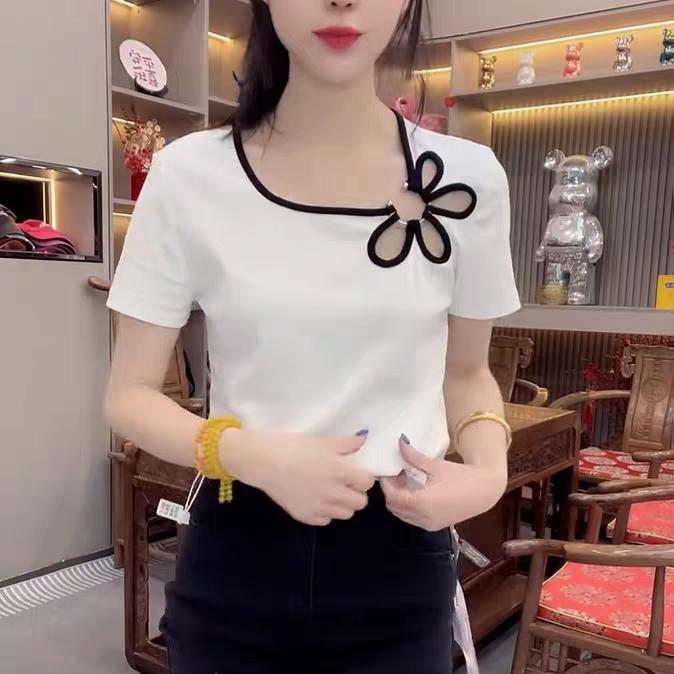 锕乐姐在欧洲