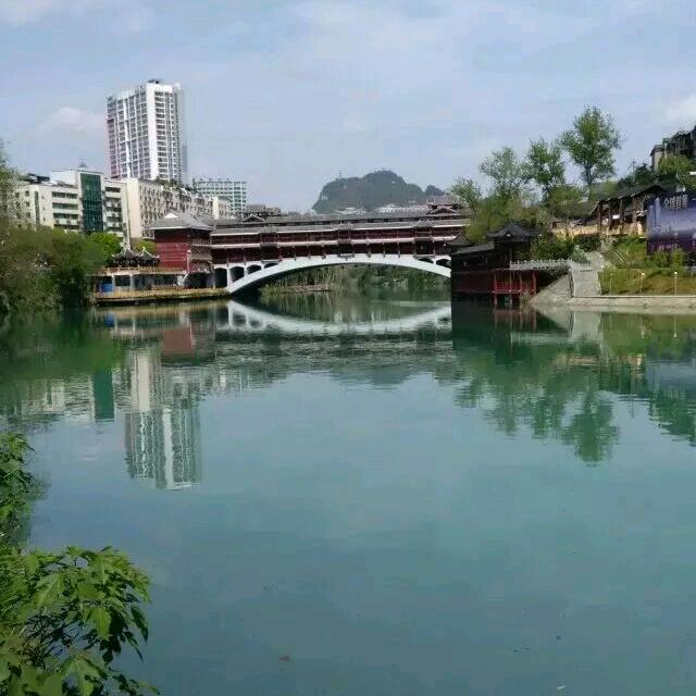 有你的世界很美