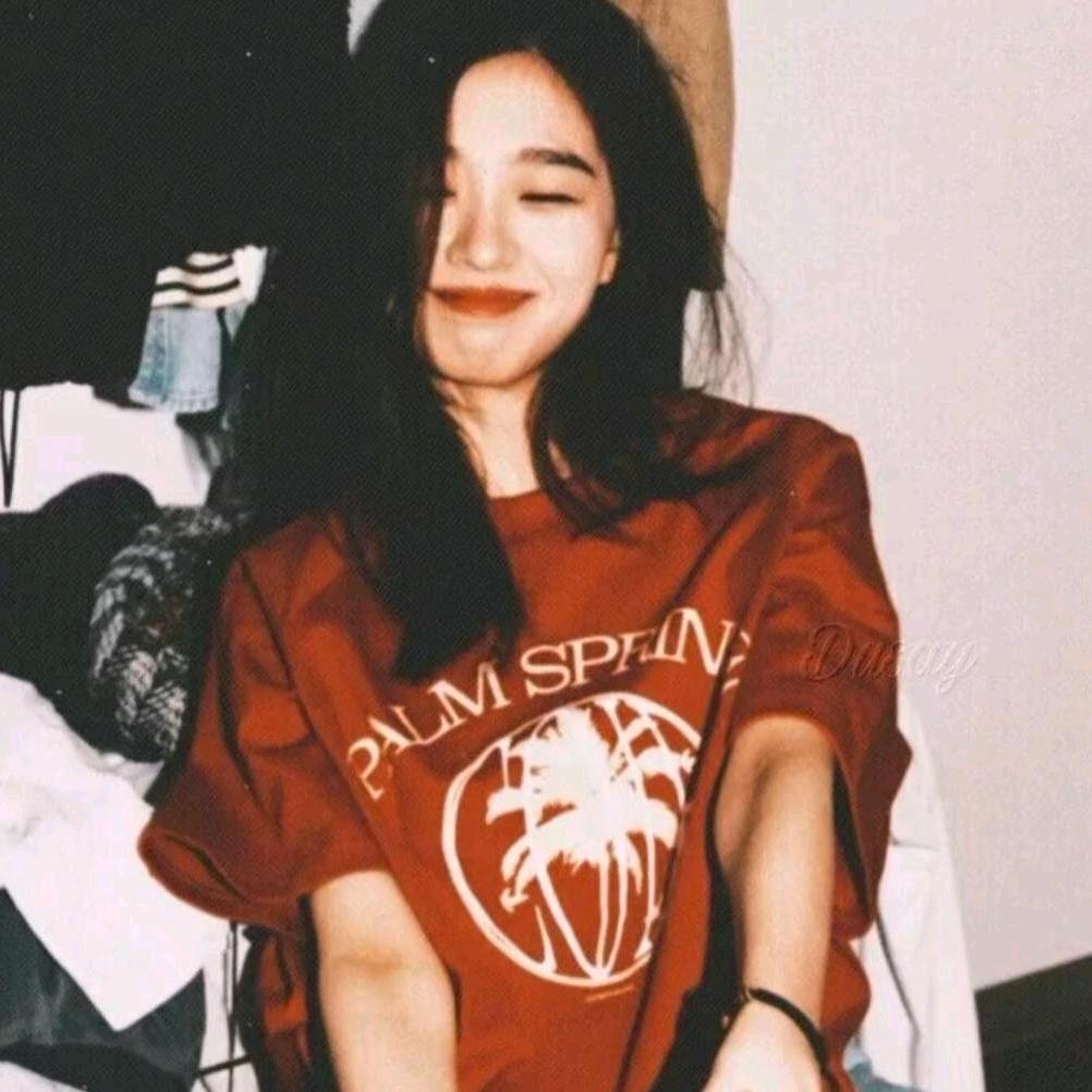 小熊藏在兜里