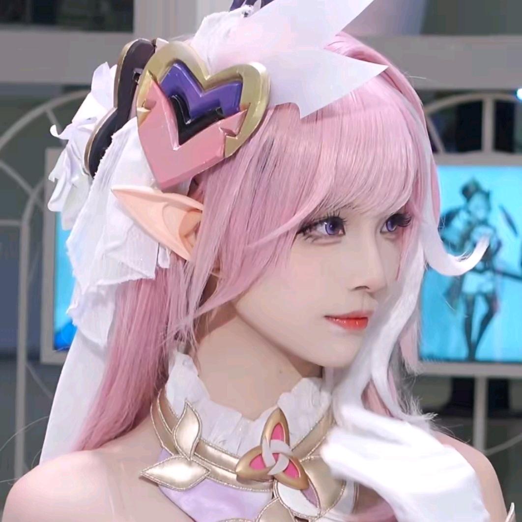 骑老奶奶闯红灯被屎壳郎撞翻爱上性感母蟑螂