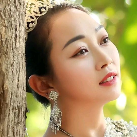 带泪玫瑰🌹