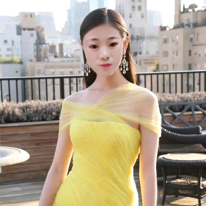 花   开   富    贵