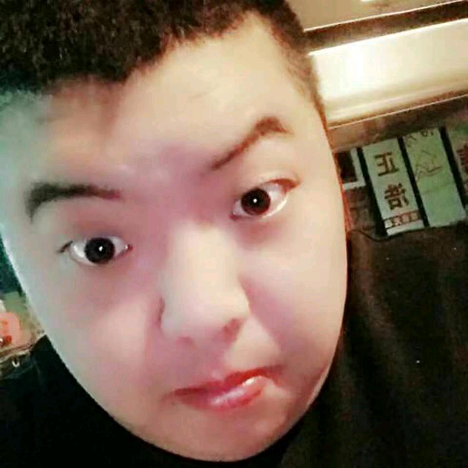 🦋এ᭄我姓ꦿ李💔无人理ོ࿐ᩚ