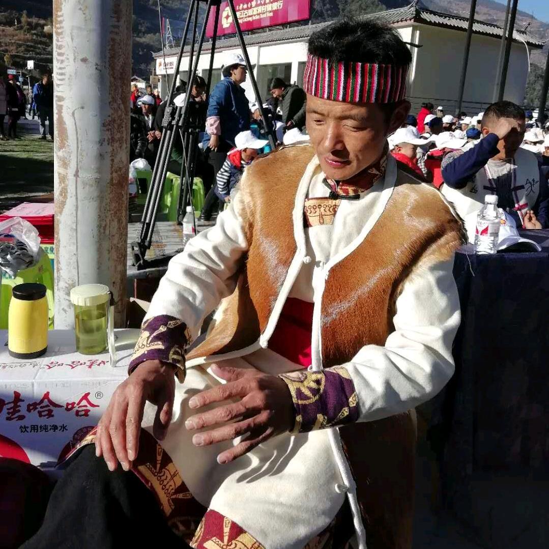 艺小卫