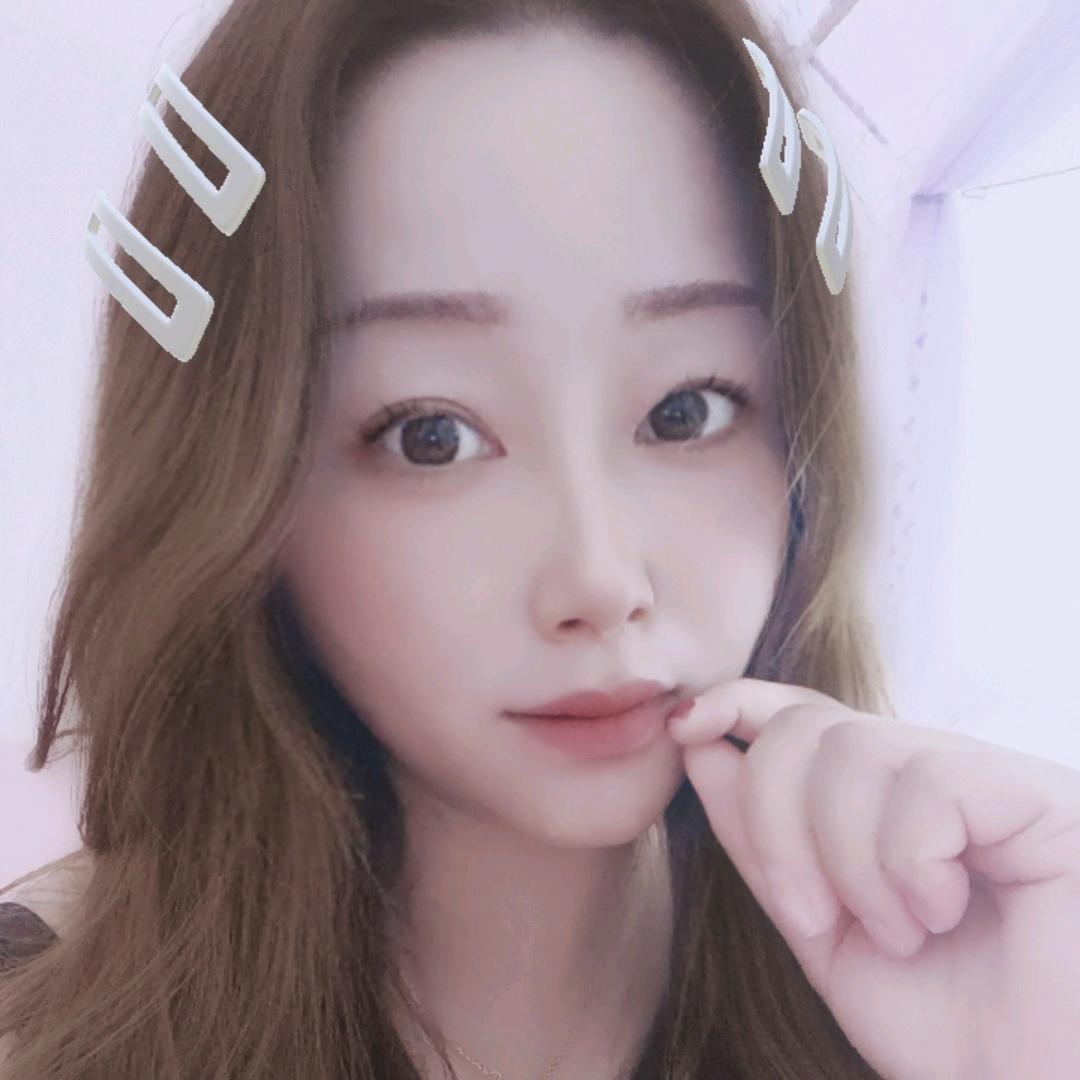 嗯哼哦
