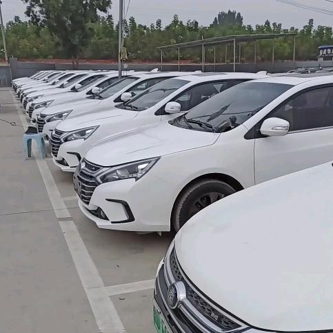 诚诚资源二手车