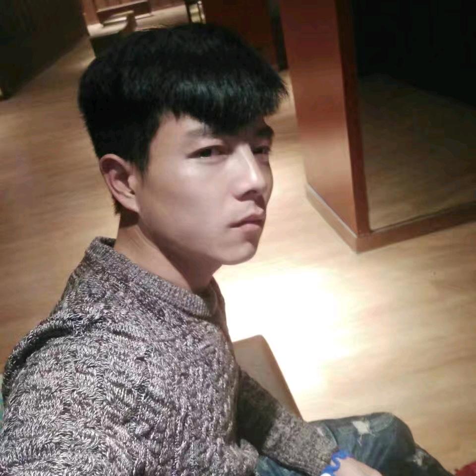 吖希仔麟•﹏• 