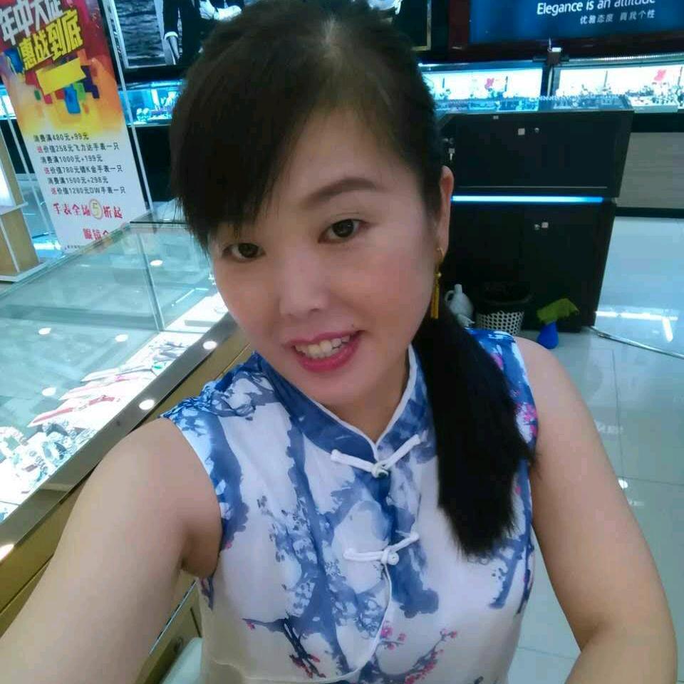 出镜姐