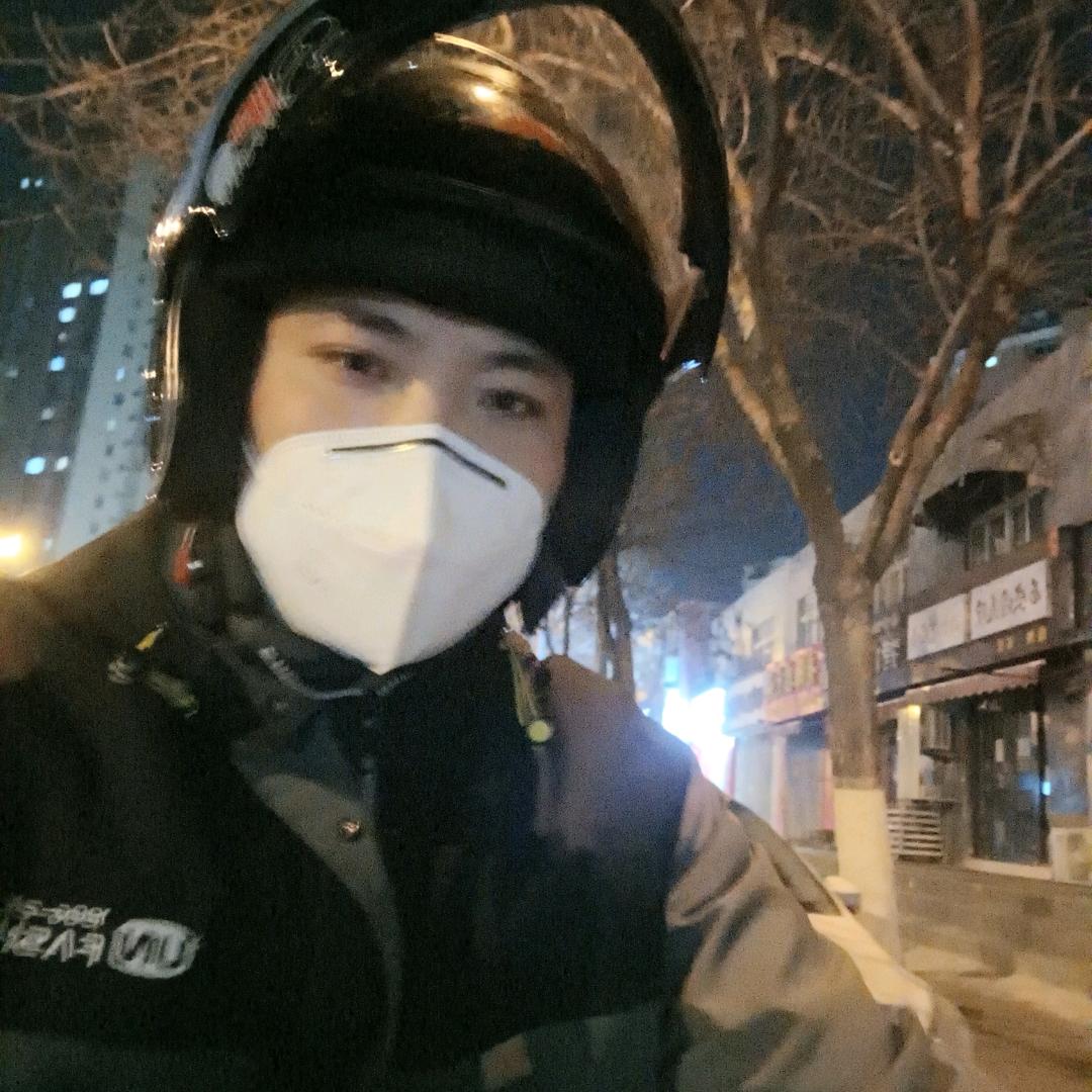 兼职外卖小哥