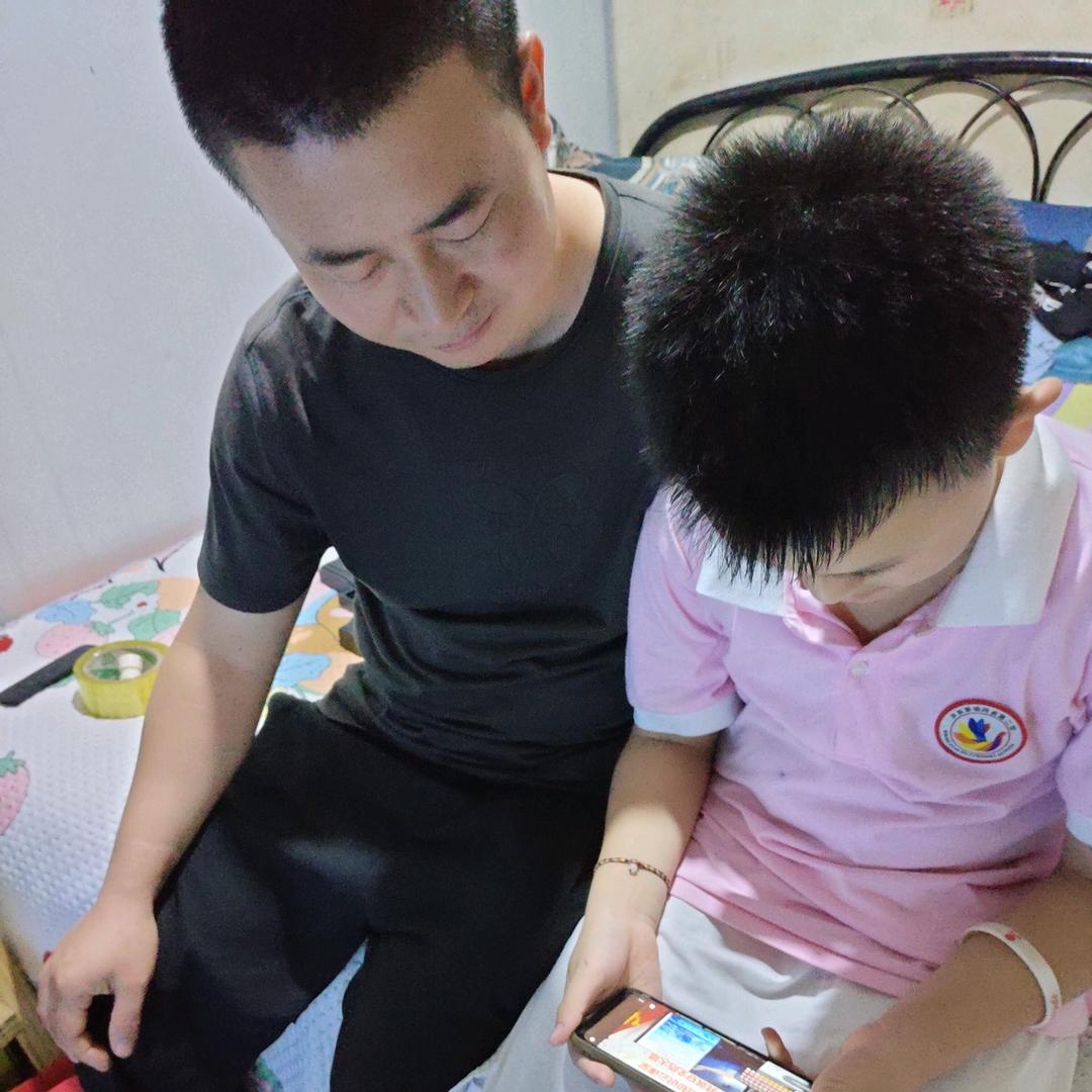 阿杜,