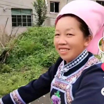 爱唱歌