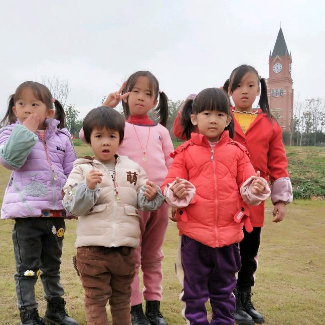 五个孩子的妈为爱守护