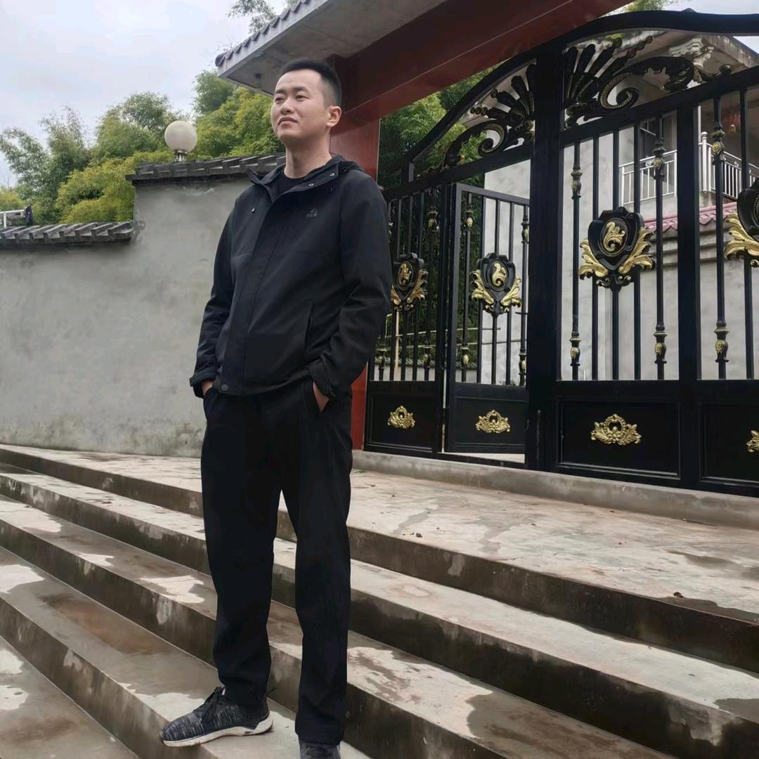 两件皮夹克