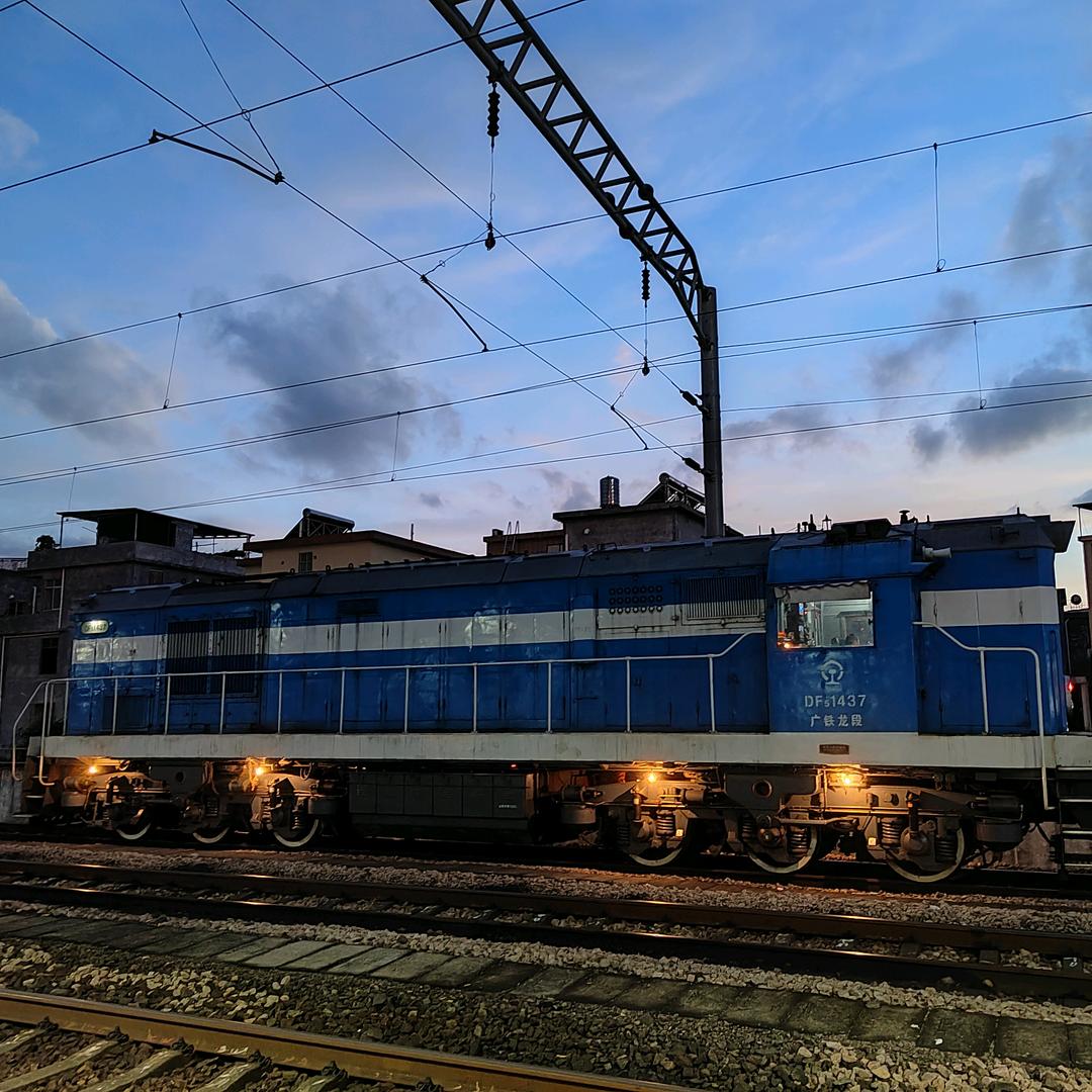 别抢我的烧水壶