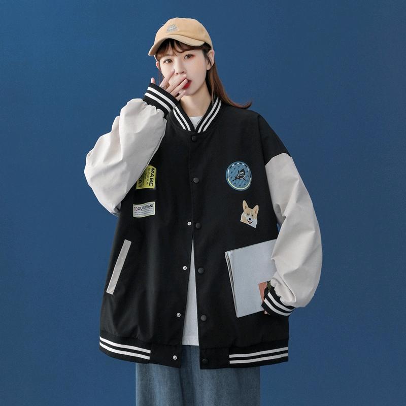 幸福快乐的一家人