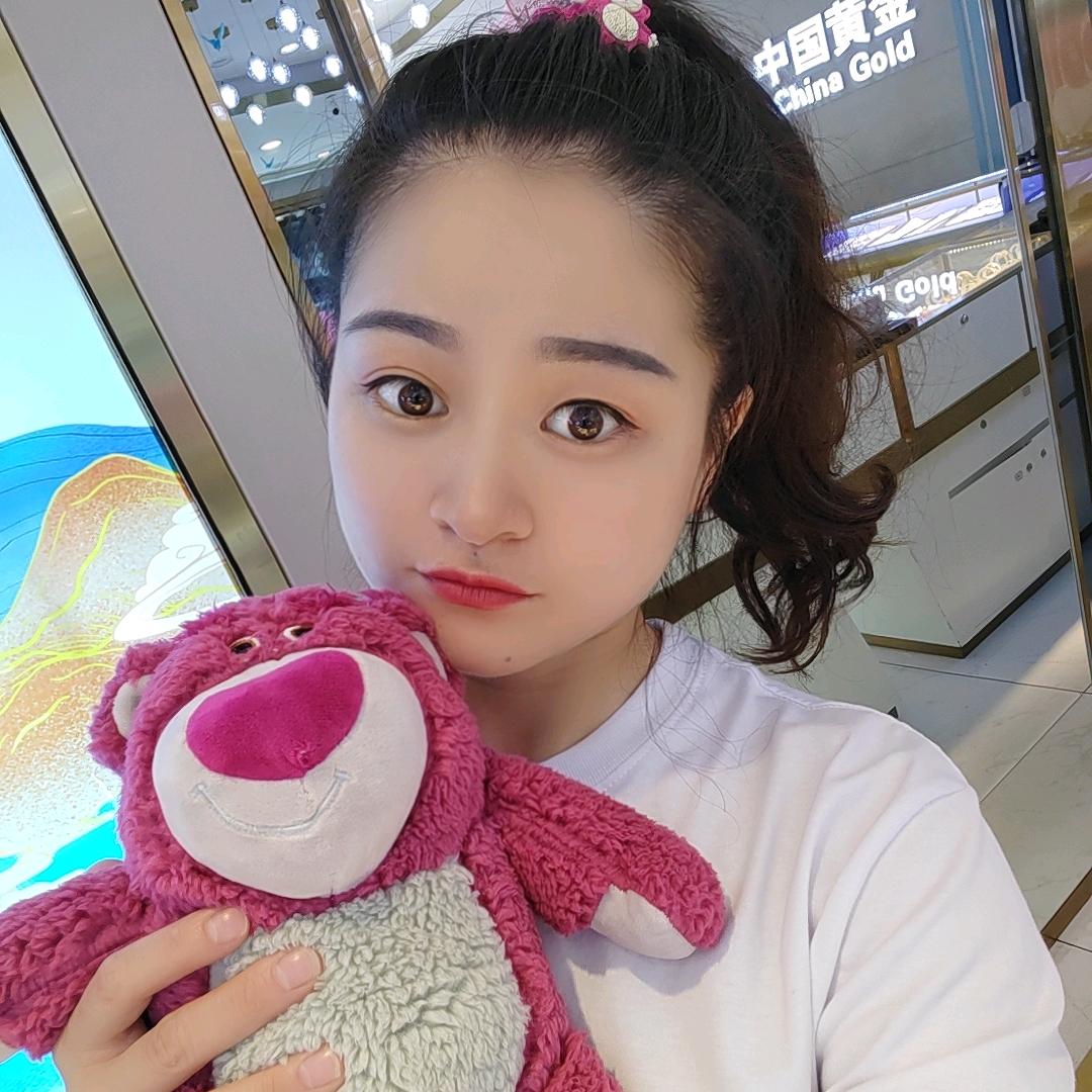 珠宝小姐姐七月