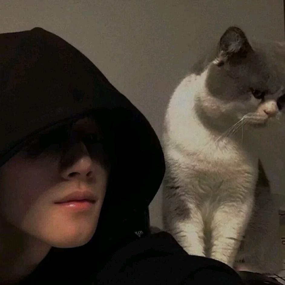 張广翊.（滑雪约课）