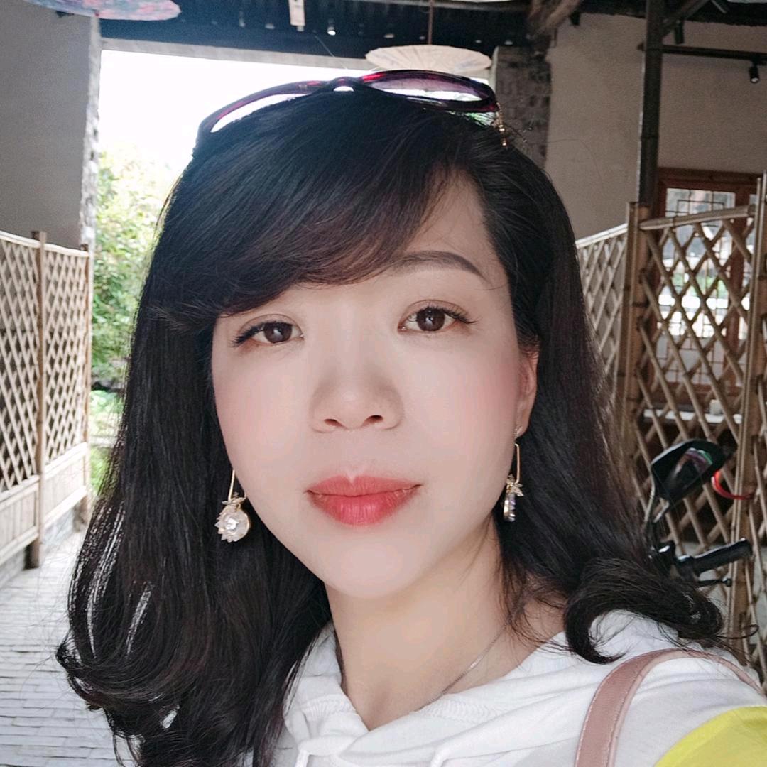 董丽金