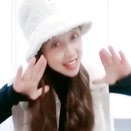 梅子(晚上7点10分首播)