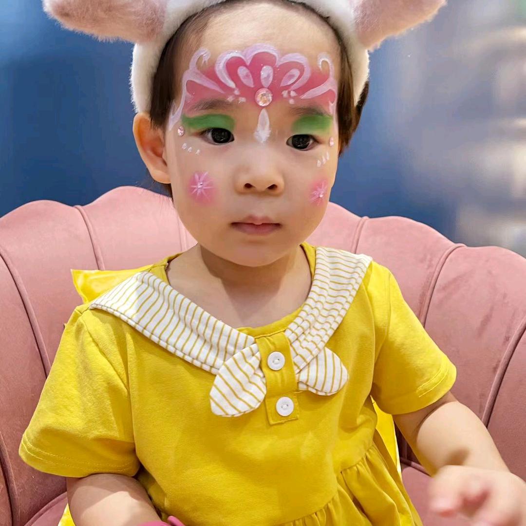 汪姐🌹🌹65年蛇老历3月初7