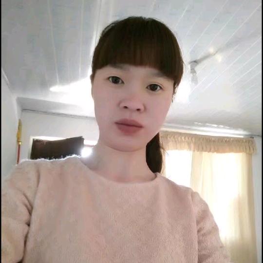 静静爱追剧