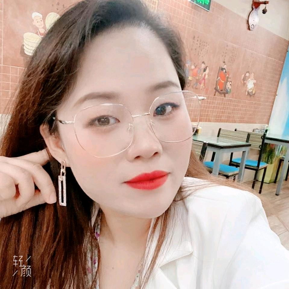 米果儿（助力新人涨粉互关互赞粉丝一千万）