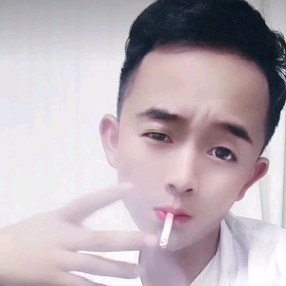 @昌昌（吃不饱）